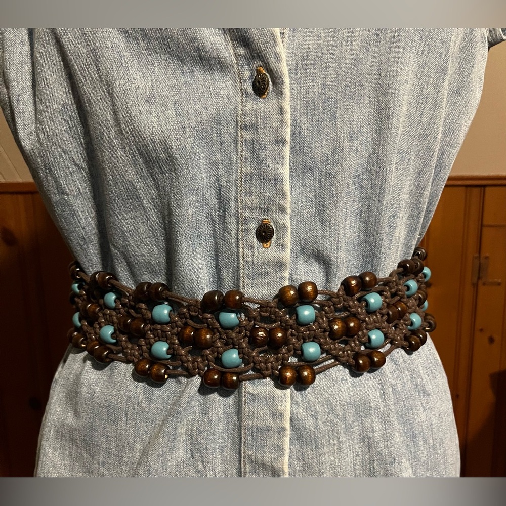 Macrame& Wood Bead Stretch Belt